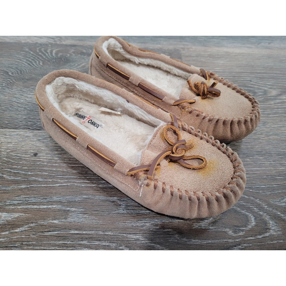 Minnetonka Cally Suede Faux Fur Lined Moccasin Slippers Tan Brown Size 2 Kids #5